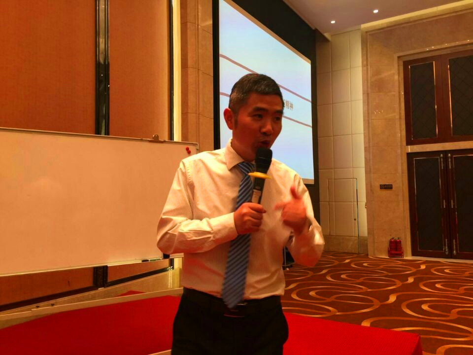 12月19日蔣小華老師《打造高效團(tuán)隊(duì)》在長(zhǎng)沙新聯(lián)汽車零部件有限公司內(nèi)訓(xùn)取得圓滿成功！