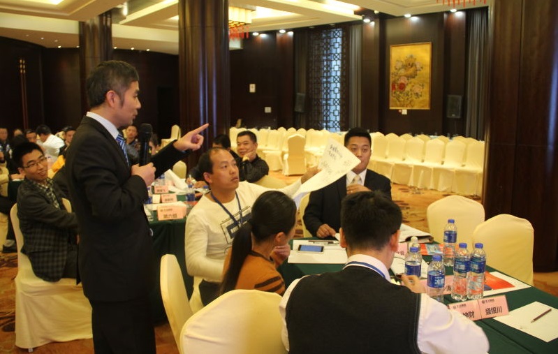  如何與任何人都聊得來？