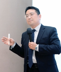 《凝心聚力—團(tuán)隊(duì)建設(shè)與成長(zhǎng)訓(xùn)練營(yíng)》